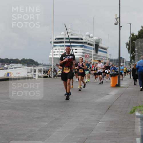 13.09.2026 - Kiel Lauf Andreas Tolksdorf http://msf.ph/oto/10470315 13.09.2026 12:10:14 Kiellinie 4, 10736, 3, 100 meine-sportfotos.de