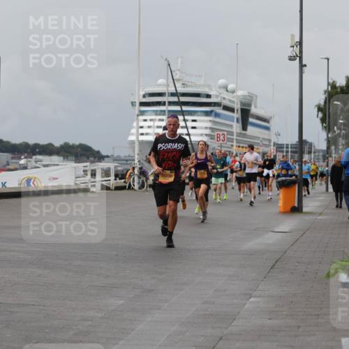 13.09.2026 - Kiel Lauf Andreas Tolksdorf http://msf.ph/oto/10470321 13.09.2026 12:10:14 Kiellinie 4, 3, 10736 meine-sportfotos.de