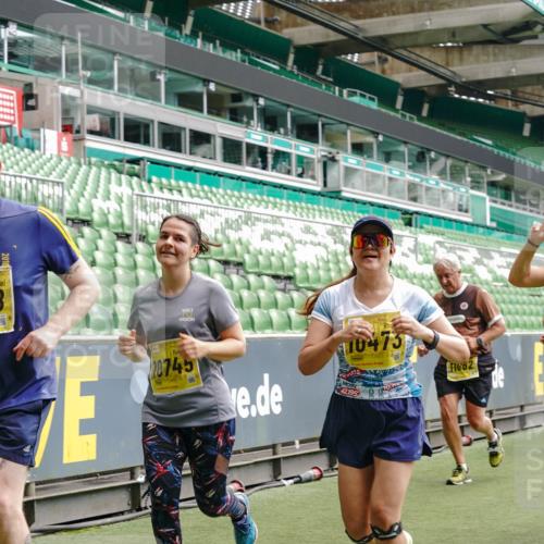 13.09.2026 - 21. swb-Marathon Bremen Michael Burmester http://msf.ph/oto/10470364 13.09.2026 10:36:30 Laufen im Stadion 10092, 10093, 10144, 10152, 10153, 10154, 10160, 10173, 10175, 10181, 10182, 10186, 10187, 10195, 10198, 10237, 10245, 10251, 10257, 10263, 10272, 10275, 10278, 10291, 10296, 10306, 10309, 10327, 10331, 10332, 10338, 10357, 10377, 10382, 10390, 10403, 10409, 10411, 10420, 10427, 10429, 10439, 10444, 10473, 10477, 10481, 10492, 10497, 10500, 10516, 10528, 10531, 10560, 10569, 10607, 10613, 10617, 10633, 10636, 10647, 10648, 10659, 10663, 10671, 10672, 10715 meine-sportfotos.de