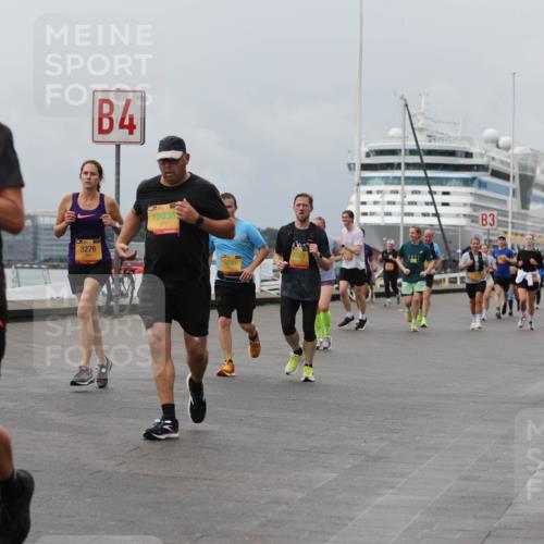 13.09.2026 - Kiel Lauf Andreas Tolksdorf http://msf.ph/oto/10470388 13.09.2026 12:10:18 Kiellinie 4, 10736, 3276, 12038, 9241, 3 meine-sportfotos.de