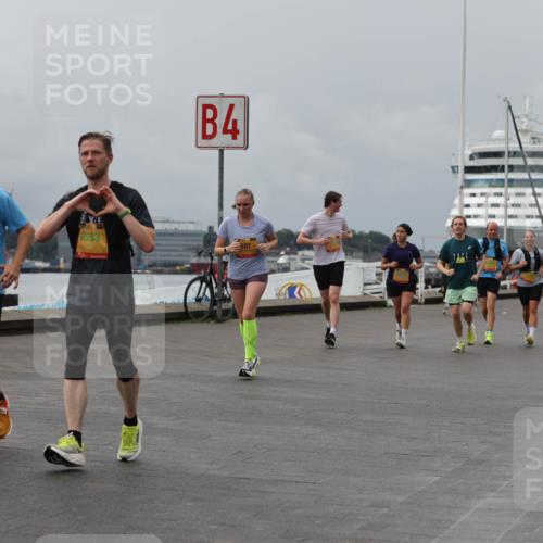 13.09.2026 - Kiel Lauf Andreas Tolksdorf http://msf.ph/oto/10470444 13.09.2026 12:10:21 Kiellinie 88, 19, 2283, 4, 187, 3 meine-sportfotos.de