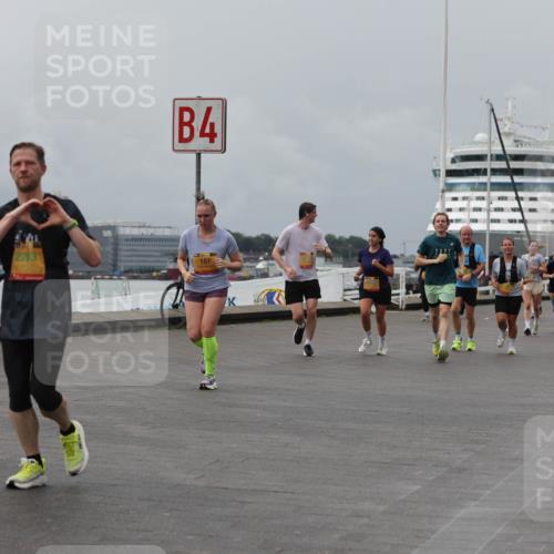 13.09.2026 - Kiel Lauf Andreas Tolksdorf http://msf.ph/oto/10470450 13.09.2026 12:10:21 Kiellinie 4 meine-sportfotos.de