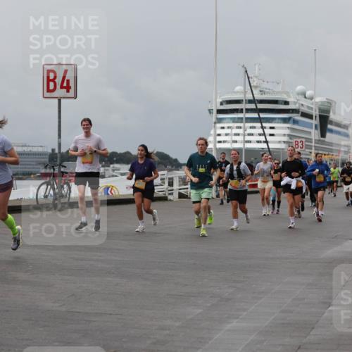 13.09.2026 - Kiel Lauf Andreas Tolksdorf http://msf.ph/oto/10470460 13.09.2026 12:10:22 Kiellinie 4, 3, 81 meine-sportfotos.de