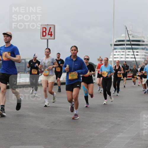 13.09.2026 - Kiel Lauf Andreas Tolksdorf http://msf.ph/oto/10470557 13.09.2026 12:10:31 Kiellinie 4, 1, 6218, 1914, 5015, 3 meine-sportfotos.de