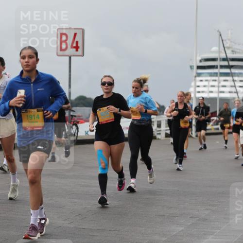 13.09.2026 - Kiel Lauf Andreas Tolksdorf http://msf.ph/oto/10470580 13.09.2026 12:10:32 Kiellinie 4, 2065, 1, 38, 1914, 35, 5015 meine-sportfotos.de
