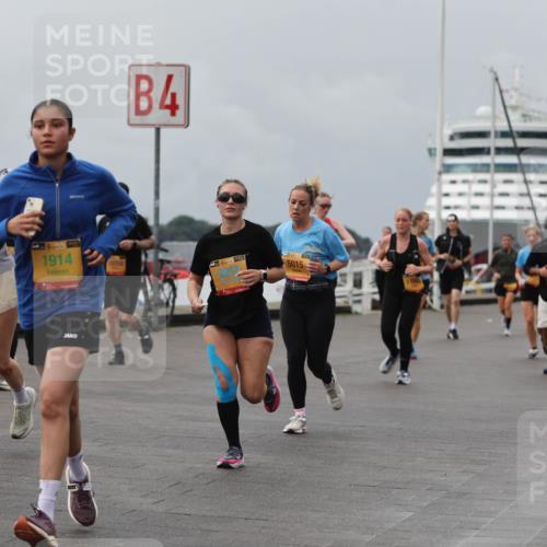 13.09.2026 - Kiel Lauf Andreas Tolksdorf http://msf.ph/oto/10470581 13.09.2026 12:10:32 Kiellinie 2065, 38, 1914, 4, 10356, 39, 5015 meine-sportfotos.de