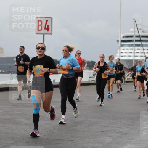 13.09.2026 - Kiel Lauf Andreas Tolksdorf http://msf.ph/oto/10470595 13.09.2026 12:10:33 Kiellinie 1, 3844, 914, 10355, 4, 39, 5015, 11665, 3 meine-sportfotos.de