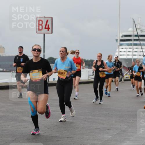 13.09.2026 - Kiel Lauf Andreas Tolksdorf http://msf.ph/oto/10470599 13.09.2026 12:10:33 Kiellinie 6218, 17, 10355, 4, 39, 1, 39, 5015, 11665, 83 meine-sportfotos.de