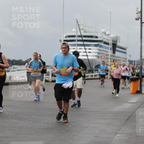 13.09.2026 - Kiel Lauf Andreas Tolksdorf http://msf.ph/oto/10470627 13.09.2026 12:10:35 Kiellinie 3045, 4, 11665, 3486, 3 meine-sportfotos.de