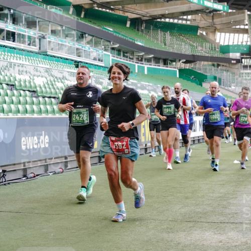 13.09.2026 - 21. swb-Marathon Bremen Michael Burmester http://msf.ph/oto/10470650 13.09.2026 13:14:22 Laufen im Stadion 266, 270, 278, 300, 349, 414, 460, 576, 600, 631, 695, 702, 768, 950, 956, 1005, 1008, 1047, 1143, 1392, 1408, 1426, 1573, 1596, 1641, 1818, 1819, 1991, 2024, 2035, 2079, 2233, 2314, 2387, 2412, 2439, 2457, 2461, 2466, 2484, 2494, 2521, 2540, 2564, 2612, 2665, 2690, 2691, 2693, 2737, 2773, 2792, 2816, 2829, 2838, 2861, 2865, 2884, 2887, 2921, 2972, 2978, 3016, 3111, 3209, 3253, 3277, 3304, 3313, 3355, 3378, 3405, 3428, 3653, 3661, 3670, 3680, 4034, 4080, 4306, 703 meine-sportfotos.de