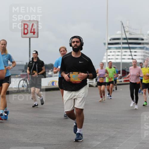 13.09.2026 - Kiel Lauf Andreas Tolksdorf http://msf.ph/oto/10470660 13.09.2026 12:10:38 Kiellinie 4, 38 meine-sportfotos.de