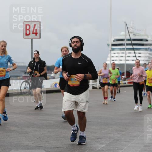 13.09.2026 - Kiel Lauf Andreas Tolksdorf http://msf.ph/oto/10470661 13.09.2026 12:10:38 Kiellinie 4, 3486, 39, 83 meine-sportfotos.de