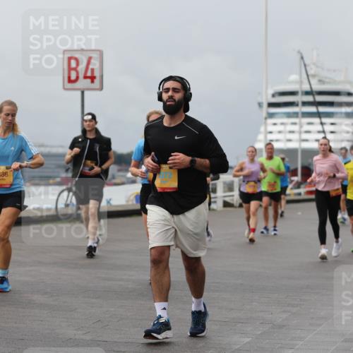 13.09.2026 - Kiel Lauf Andreas Tolksdorf http://msf.ph/oto/10470664 13.09.2026 12:10:38 Kiellinie 3486, 4 meine-sportfotos.de