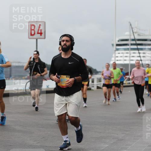 13.09.2026 - Kiel Lauf Andreas Tolksdorf http://msf.ph/oto/10470671 13.09.2026 12:10:38 Kiellinie 4, 3486, 38 meine-sportfotos.de