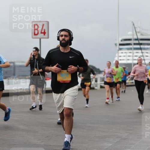 13.09.2026 - Kiel Lauf Andreas Tolksdorf http://msf.ph/oto/10470674 13.09.2026 12:10:39 Kiellinie 4, 3486, 4, 38, 3672 meine-sportfotos.de