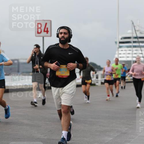 13.09.2026 - Kiel Lauf Andreas Tolksdorf http://msf.ph/oto/10470678 13.09.2026 12:10:39 Kiellinie 4, 3486, 4, 48, 6672 meine-sportfotos.de