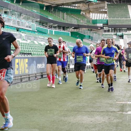 13.09.2026 - 21. swb-Marathon Bremen Michael Burmester http://msf.ph/oto/10470687 13.09.2026 13:14:22 Laufen im Stadion 266, 270, 278, 300, 349, 414, 460, 576, 600, 631, 695, 702, 768, 950, 956, 1005, 1008, 1047, 1143, 1392, 1408, 1426, 1573, 1596, 1641, 1818, 1819, 1991, 2024, 2035, 2079, 2233, 2314, 2387, 2412, 2439, 2457, 2461, 2466, 2484, 2494, 2521, 2540, 2564, 2612, 2665, 2690, 2691, 2693, 2737, 2773, 2792, 2816, 2829, 2838, 2861, 2865, 2884, 2887, 2921, 2972, 2978, 3016, 3111, 3209, 3253, 3277, 3304, 3313, 3355, 3378, 3405, 3428, 3653, 3661, 3670, 3680, 4034, 4080, 4306, 703 meine-sportfotos.de