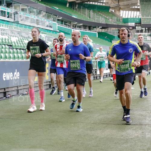 13.09.2026 - 21. swb-Marathon Bremen Michael Burmester http://msf.ph/oto/10470789 13.09.2026 13:14:24 Laufen im Stadion 266, 270, 278, 300, 349, 414, 460, 576, 600, 631, 695, 702, 768, 950, 956, 1005, 1008, 1047, 1143, 1392, 1408, 1426, 1573, 1596, 1641, 1818, 1819, 1991, 2024, 2035, 2079, 2233, 2314, 2387, 2412, 2439, 2457, 2461, 2466, 2484, 2494, 2521, 2540, 2564, 2612, 2665, 2690, 2691, 2693, 2737, 2773, 2792, 2816, 2829, 2838, 2861, 2865, 2884, 2887, 2921, 2972, 2978, 3016, 3111, 3209, 3253, 3277, 3304, 3313, 3355, 3378, 3405, 3428, 3653, 3661, 3670, 3680, 4034, 4080, 4306, 703 meine-sportfotos.de