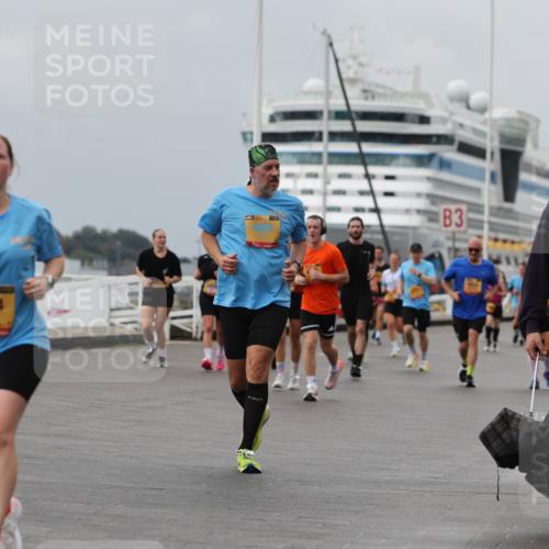 13.09.2026 - Kiel Lauf Andreas Tolksdorf http://msf.ph/oto/10470791 13.09.2026 12:11:14 Kiellinie 4, 110, 1984, 3 meine-sportfotos.de