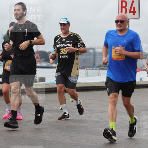 13.09.2026 - Kiel Lauf Andreas Tolksdorf http://msf.ph/oto/10470818 13.09.2026 12:11:24 Kiellinie 104, 104, 35, 4, 1254, 428 meine-sportfotos.de