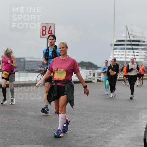 13.09.2026 - Kiel Lauf Andreas Tolksdorf http://msf.ph/oto/10470844 13.09.2026 12:11:31 Kiellinie 802, 26, 4, 38, 9196, 83 meine-sportfotos.de