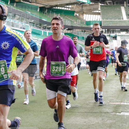 13.09.2026 - 21. swb-Marathon Bremen Michael Burmester http://msf.ph/oto/10470854 13.09.2026 13:14:26 Laufen im Stadion 266, 270, 278, 300, 349, 414, 460, 576, 600, 631, 702, 768, 950, 956, 1005, 1008, 1047, 1143, 1392, 1408, 1426, 1573, 1596, 1641, 1818, 1819, 1991, 2024, 2035, 2079, 2233, 2314, 2387, 2412, 2439, 2457, 2466, 2484, 2494, 2521, 2540, 2564, 2612, 2665, 2690, 2691, 2693, 2737, 2773, 2816, 2829, 2838, 2861, 2865, 2884, 2887, 2921, 2958, 2972, 2978, 3016, 3111, 3209, 3253, 3277, 3304, 3313, 3355, 3378, 3405, 3428, 3653, 3661, 3670, 3680, 4034, 4080, 4306, 703 meine-sportfotos.de