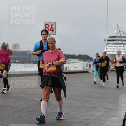 13.09.2026 - Kiel Lauf Andreas Tolksdorf http://msf.ph/oto/10470856 13.09.2026 12:11:31 Kiellinie 8065, 4, 3, 40, 83 meine-sportfotos.de