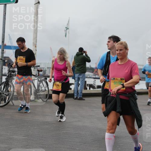 13.09.2026 - Kiel Lauf Andreas Tolksdorf http://msf.ph/oto/10470868 13.09.2026 12:11:32 Kiellinie 8065, 726, 39, 9196, 4 meine-sportfotos.de