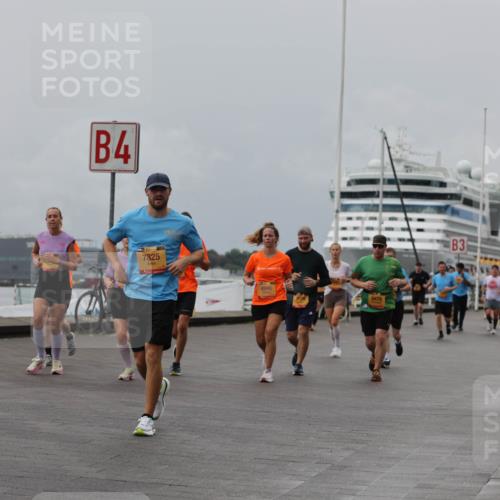 13.09.2026 - Kiel Lauf Andreas Tolksdorf http://msf.ph/oto/10470958 13.09.2026 12:11:41 Kiellinie 4, 7825, 4996, 6478, 3 meine-sportfotos.de