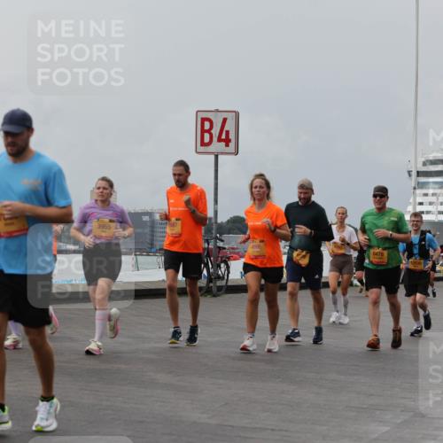 13.09.2026 - Kiel Lauf Andreas Tolksdorf http://msf.ph/oto/10470984 13.09.2026 12:11:43 Kiellinie 3955, 157, 4, 4996, 6478, 3 meine-sportfotos.de