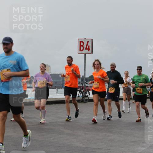 13.09.2026 - Kiel Lauf Andreas Tolksdorf http://msf.ph/oto/10470987 13.09.2026 12:11:43 Kiellinie 3955, 1457, 4, 4996, 3079, 6478 meine-sportfotos.de