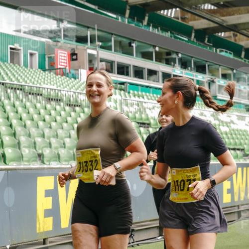 13.09.2026 - 21. swb-Marathon Bremen Michael Burmester http://msf.ph/oto/10471013 13.09.2026 10:36:44 Laufen im Stadion 10092, 10150, 10152, 10153, 10154, 10160, 10173, 10175, 10181, 10182, 10186, 10187, 10195, 10198, 10237, 10245, 10251, 10257, 10263, 10272, 10275, 10278, 10291, 10296, 10306, 10309, 10315, 10327, 10331, 10332, 10338, 10357, 10377, 10382, 10390, 10403, 10409, 10411, 10420, 10429, 10439, 10444, 10473, 10477, 10481, 10492, 10497, 10500, 10516, 10531, 10560, 10569, 10598, 10607, 10613, 10617, 10633, 10636, 10647, 10648, 10659, 10663, 10671, 10672, 10674 meine-sportfotos.de