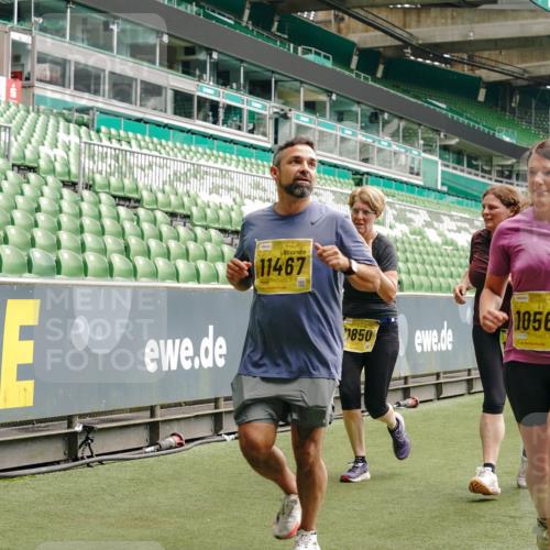 13.09.2026 - 21. swb-Marathon Bremen Michael Burmester http://msf.ph/oto/10471546 13.09.2026 10:37:01 Laufen im Stadion 10090, 10091, 10092, 10150, 10152, 10153, 10154, 10160, 10182, 10186, 10187, 10195, 10198, 10237, 10251, 10257, 10263, 10272, 10273, 10274, 10275, 10278, 10283, 10291, 10296, 10306, 10315, 10323, 10327, 10331, 10332, 10338, 10357, 10382, 10390, 10403, 10409, 10411, 10420, 10429, 10439, 10444, 10473, 10477, 10481, 10488, 10497, 10500, 10516, 10531, 10560, 10569, 10598, 10607, 10613, 10617, 10633, 10647, 10648, 10659, 10663, 10671, 10672, 10674 meine-sportfotos.de