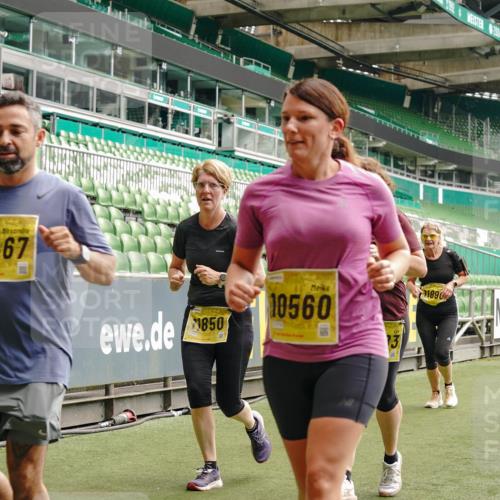 13.09.2026 - 21. swb-Marathon Bremen Michael Burmester http://msf.ph/oto/10471561 13.09.2026 10:37:01 Laufen im Stadion 10090, 10091, 10092, 10150, 10152, 10153, 10154, 10160, 10182, 10186, 10187, 10195, 10198, 10237, 10251, 10257, 10263, 10272, 10273, 10274, 10275, 10278, 10283, 10291, 10296, 10306, 10315, 10323, 10327, 10331, 10332, 10338, 10357, 10382, 10390, 10403, 10409, 10411, 10420, 10429, 10439, 10444, 10473, 10477, 10481, 10488, 10497, 10500, 10516, 10531, 10560, 10569, 10598, 10607, 10613, 10617, 10633, 10647, 10648, 10659, 10663, 10671, 10672, 10674 meine-sportfotos.de