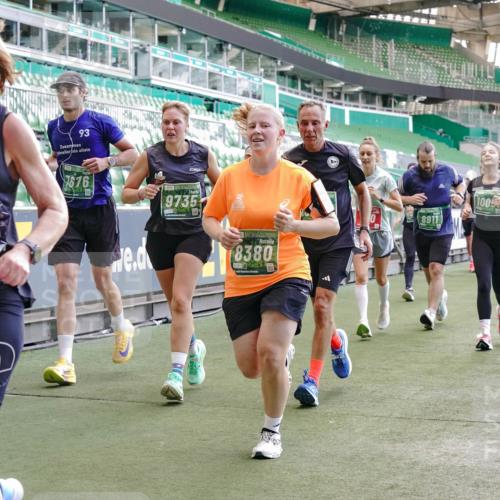 13.09.2026 - 21. swb-Marathon Bremen Michael Burmester http://msf.ph/oto/10471606 13.09.2026 13:14:47 Laufen im Stadion 263, 266, 270, 300, 414, 460, 600, 631, 768, 956, 1008, 1047, 1392, 1408, 1426, 1573, 1596, 1818, 1819, 2024, 2035, 2079, 2233, 2235, 2314, 2359, 2385, 2386, 2387, 2412, 2457, 2466, 2484, 2494, 2521, 2540, 2564, 2667, 2690, 2691, 2693, 2737, 2760, 2783, 2829, 2838, 2859, 2861, 2865, 2874, 2887, 2958, 2972, 2978, 3111, 3157, 3185, 3209, 3277, 3304, 3355, 3378, 3405, 3428, 3653, 3661, 3670, 3680, 3829, 4034, 4080, 4306, 703 meine-sportfotos.de