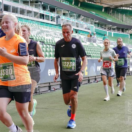 13.09.2026 - 21. swb-Marathon Bremen Michael Burmester http://msf.ph/oto/10471635 13.09.2026 13:14:48 Laufen im Stadion 263, 266, 270, 300, 414, 460, 600, 631, 768, 956, 1008, 1047, 1392, 1408, 1426, 1573, 1596, 1818, 1819, 2024, 2035, 2079, 2233, 2235, 2314, 2359, 2385, 2386, 2387, 2412, 2457, 2466, 2484, 2494, 2521, 2540, 2564, 2667, 2690, 2691, 2693, 2737, 2760, 2783, 2829, 2838, 2859, 2861, 2865, 2874, 2887, 2958, 2972, 2978, 3111, 3157, 3185, 3209, 3277, 3304, 3355, 3378, 3405, 3428, 3653, 3661, 3670, 3680, 3829, 4034, 4080, 4306, 703 meine-sportfotos.de