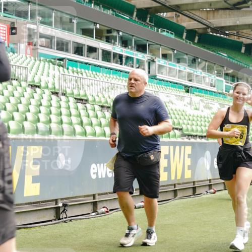 13.09.2026 - 21. swb-Marathon Bremen Michael Burmester http://msf.ph/oto/10471844 13.09.2026 10:37:08 Laufen im Stadion 10090, 10091, 10092, 10150, 10152, 10153, 10154, 10160, 10186, 10187, 10195, 10198, 10237, 10251, 10257, 10263, 10272, 10273, 10274, 10275, 10278, 10283, 10291, 10296, 10306, 10315, 10323, 10327, 10331, 10332, 10338, 10357, 10375, 10376, 10382, 10390, 10403, 10409, 10411, 10420, 10429, 10439, 10444, 10473, 10477, 10481, 10488, 10497, 10500, 10516, 10531, 10560, 10569, 10598, 10607, 10613, 10633, 10647, 10648, 10659, 10663, 10671, 10672, 10674 meine-sportfotos.de