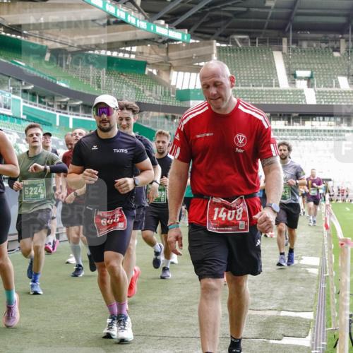 13.09.2026 - 21. swb-Marathon Bremen Michael Burmester http://msf.ph/oto/10472089 13.09.2026 13:14:58 Laufen im Stadion 143, 263, 266, 300, 414, 460, 600, 631, 768, 956, 1008, 1047, 1392, 1408, 1573, 1596, 1818, 1819, 1874, 2024, 2035, 2079, 2233, 2235, 2314, 2359, 2385, 2386, 2387, 2412, 2457, 2466, 2484, 2494, 2521, 2540, 2564, 2667, 2690, 2691, 2693, 2737, 2760, 2783, 2829, 2838, 2859, 2861, 2865, 2874, 2887, 2958, 2972, 2978, 3075, 3111, 3157, 3165, 3185, 3209, 3265, 3304, 3355, 3378, 3382, 3405, 3428, 3653, 3661, 3670, 3680, 3829, 4034, 4080, 4306, 703 meine-sportfotos.de