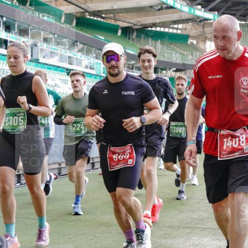 13.09.2026 - 21. swb-Marathon Bremen Michael Burmester http://msf.ph/oto/10472118 13.09.2026 13:14:59 Laufen im Stadion 143, 263, 266, 300, 414, 460, 631, 768, 956, 1008, 1047, 1392, 1408, 1573, 1596, 1818, 1819, 1874, 2024, 2035, 2079, 2233, 2235, 2314, 2359, 2385, 2386, 2387, 2412, 2457, 2466, 2484, 2494, 2521, 2540, 2564, 2667, 2690, 2691, 2693, 2737, 2760, 2783, 2829, 2838, 2859, 2861, 2865, 2874, 2887, 2958, 2978, 3075, 3111, 3157, 3165, 3185, 3209, 3265, 3304, 3355, 3378, 3382, 3405, 3428, 3653, 3661, 3670, 3680, 3829, 4034, 4080, 4306, 703 meine-sportfotos.de