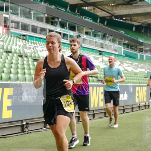 13.09.2026 - 21. swb-Marathon Bremen Michael Burmester http://msf.ph/oto/10472418 13.09.2026 10:37:26 Laufen im Stadion 10090, 10091, 10092, 10150, 10153, 10154, 10160, 10186, 10187, 10190, 10198, 10205, 10237, 10251, 10257, 10263, 10272, 10273, 10274, 10275, 10278, 10283, 10291, 10296, 10305, 10315, 10323, 10327, 10331, 10332, 10338, 10370, 10375, 10376, 10382, 10390, 10403, 10411, 10420, 10429, 10432, 10439, 10444, 10465, 10481, 10488, 10497, 10500, 10516, 10531, 10560, 10569, 10598, 10607, 10613, 10633, 10647, 10648, 10654, 10659, 10663, 10674, 10823 meine-sportfotos.de