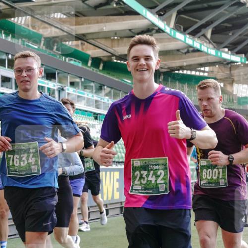 13.09.2026 - 21. swb-Marathon Bremen Michael Burmester http://msf.ph/oto/10472422 13.09.2026 13:15:08 Laufen im Stadion 143, 263, 266, 300, 414, 460, 598, 631, 768, 956, 1008, 1047, 1392, 1408, 1573, 1818, 1819, 1874, 2013, 2024, 2035, 2218, 2233, 2235, 2314, 2359, 2385, 2386, 2387, 2412, 2457, 2466, 2468, 2484, 2494, 2521, 2540, 2564, 2667, 2690, 2691, 2693, 2737, 2760, 2783, 2829, 2838, 2859, 2861, 2865, 2874, 2887, 2958, 2978, 3001, 3075, 3111, 3157, 3165, 3185, 3209, 3237, 3265, 3304, 3355, 3378, 3382, 3405, 3428, 3486, 3653, 3661, 3670, 3680, 3829, 4034, 4080, 4306, 703 meine-sportfotos.de