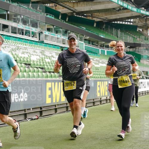 13.09.2026 - 21. swb-Marathon Bremen Michael Burmester http://msf.ph/oto/10472459 13.09.2026 10:37:27 Laufen im Stadion 10090, 10091, 10092, 10150, 10153, 10154, 10160, 10186, 10187, 10190, 10198, 10205, 10237, 10251, 10257, 10263, 10272, 10273, 10274, 10275, 10278, 10283, 10291, 10296, 10305, 10315, 10323, 10327, 10331, 10332, 10338, 10370, 10375, 10376, 10382, 10390, 10403, 10411, 10420, 10429, 10432, 10439, 10444, 10465, 10481, 10488, 10497, 10500, 10516, 10531, 10560, 10569, 10598, 10607, 10613, 10633, 10647, 10648, 10654, 10659, 10663, 10674, 10823 meine-sportfotos.de