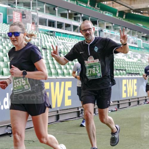13.09.2026 - 21. swb-Marathon Bremen Michael Burmester http://msf.ph/oto/10472696 13.09.2026 13:15:15 Laufen im Stadion 143, 263, 266, 300, 414, 460, 598, 612, 631, 653, 768, 956, 1008, 1047, 1392, 1408, 1573, 1818, 1819, 1874, 2013, 2024, 2218, 2233, 2235, 2314, 2359, 2385, 2386, 2412, 2466, 2468, 2484, 2494, 2521, 2540, 2564, 2667, 2678, 2690, 2691, 2737, 2760, 2783, 2829, 2838, 2859, 2861, 2865, 2874, 2887, 2958, 2978, 3001, 3075, 3157, 3165, 3185, 3237, 3265, 3355, 3378, 3382, 3405, 3428, 3486, 3512, 3653, 3661, 3670, 3680, 3829, 4034, 4080, 4306, 703 meine-sportfotos.de