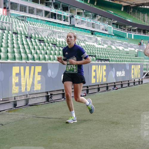 13.09.2026 - 21. swb-Marathon Bremen Michael Burmester http://msf.ph/oto/10472734 13.09.2026 13:15:16 Laufen im Stadion 143, 263, 266, 300, 414, 460, 598, 612, 631, 653, 768, 956, 1008, 1047, 1392, 1408, 1573, 1818, 1819, 1874, 2013, 2024, 2218, 2233, 2235, 2314, 2359, 2385, 2386, 2412, 2466, 2468, 2484, 2494, 2521, 2540, 2564, 2667, 2678, 2690, 2691, 2737, 2760, 2783, 2829, 2838, 2859, 2861, 2865, 2874, 2887, 2958, 2978, 3001, 3075, 3157, 3165, 3185, 3237, 3265, 3355, 3378, 3382, 3405, 3428, 3486, 3512, 3653, 3661, 3670, 3680, 3829, 4034, 4080, 4306, 703 meine-sportfotos.de