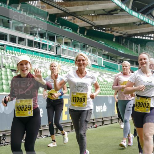 13.09.2026 - 21. swb-Marathon Bremen Michael Burmester http://msf.ph/oto/10473123 13.09.2026 10:37:44 Laufen im Stadion 10090, 10091, 10092, 10150, 10153, 10154, 10168, 10186, 10190, 10198, 10205, 10237, 10257, 10273, 10274, 10278, 10283, 10296, 10305, 10315, 10323, 10327, 10331, 10332, 10338, 10370, 10375, 10376, 10390, 10403, 10411, 10429, 10432, 10444, 10465, 10488, 10497, 10500, 10516, 10526, 10531, 10569, 10598, 10607, 10613, 10633, 10645, 10647, 10648, 10654, 10659, 10661, 10663, 10674, 10681, 10682, 10695, 10697, 10802, 10823 meine-sportfotos.de