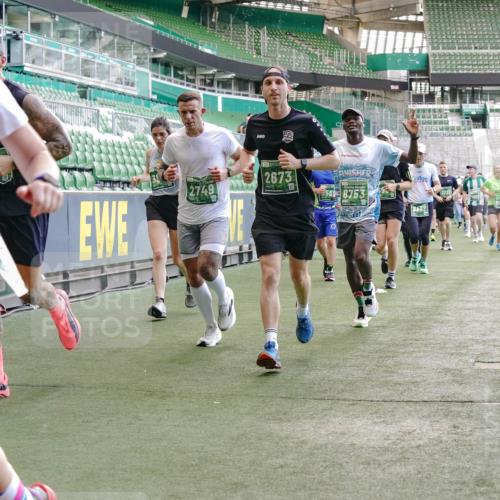 13.09.2026 - 21. swb-Marathon Bremen Michael Burmester http://msf.ph/oto/10473157 13.09.2026 13:15:27 Laufen im Stadion 143, 231, 263, 266, 300, 414, 460, 598, 612, 653, 768, 956, 1008, 1047, 1392, 1408, 1573, 1818, 1819, 1874, 2013, 2024, 2218, 2233, 2235, 2314, 2351, 2359, 2385, 2386, 2466, 2468, 2484, 2494, 2521, 2564, 2579, 2664, 2667, 2678, 2690, 2691, 2698, 2737, 2760, 2783, 2799, 2829, 2838, 2846, 2859, 2861, 2865, 2874, 2887, 2958, 2978, 3001, 3075, 3133, 3157, 3165, 3185, 3237, 3265, 3331, 3355, 3382, 3405, 3428, 3486, 3512, 3653, 3670, 3680, 3829, 4034, 4080, 4306, 703 meine-sportfotos.de