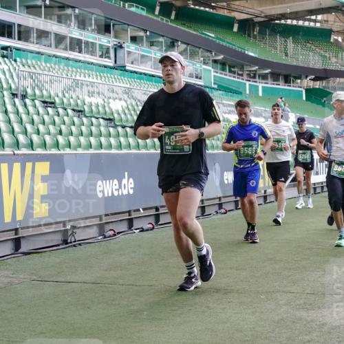 13.09.2026 - 21. swb-Marathon Bremen Michael Burmester http://msf.ph/oto/10473284 13.09.2026 13:15:31 Laufen im Stadion 143, 231, 263, 266, 300, 414, 598, 612, 653, 768, 956, 1008, 1047, 1185, 1392, 1573, 1818, 1819, 1874, 2013, 2024, 2218, 2233, 2235, 2314, 2351, 2359, 2385, 2386, 2466, 2468, 2484, 2494, 2564, 2579, 2664, 2667, 2678, 2690, 2691, 2698, 2737, 2760, 2783, 2799, 2829, 2838, 2846, 2859, 2861, 2865, 2874, 2887, 2958, 2978, 3001, 3075, 3133, 3157, 3165, 3185, 3237, 3265, 3331, 3355, 3382, 3387, 3405, 3428, 3486, 3512, 3670, 3680, 3829, 4034, 4080, 4306, 703 meine-sportfotos.de