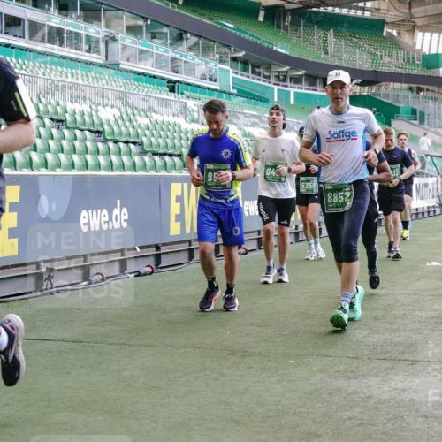 13.09.2026 - 21. swb-Marathon Bremen Michael Burmester http://msf.ph/oto/10473302 13.09.2026 13:15:32 Laufen im Stadion 143, 231, 263, 266, 300, 414, 598, 612, 653, 768, 956, 1008, 1047, 1185, 1392, 1573, 1818, 1819, 1874, 2013, 2218, 2233, 2235, 2314, 2351, 2359, 2385, 2386, 2466, 2468, 2484, 2494, 2564, 2579, 2664, 2667, 2678, 2690, 2691, 2698, 2737, 2760, 2783, 2799, 2829, 2838, 2846, 2859, 2861, 2865, 2874, 2887, 2958, 2978, 3001, 3075, 3133, 3157, 3165, 3185, 3237, 3265, 3331, 3355, 3382, 3387, 3405, 3428, 3486, 3512, 3670, 3680, 3829, 4034, 4080, 4306, 703 meine-sportfotos.de
