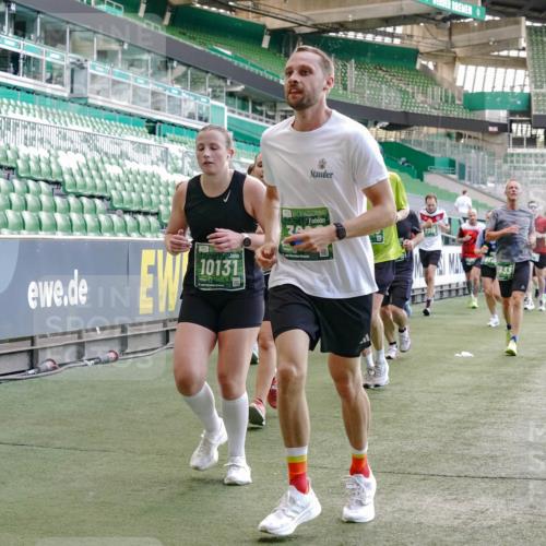 13.09.2026 - 21. swb-Marathon Bremen Michael Burmester http://msf.ph/oto/10473548 13.09.2026 13:15:39 Laufen im Stadion 143, 231, 263, 266, 300, 414, 598, 612, 653, 768, 956, 1008, 1047, 1185, 1312, 1465, 1818, 1819, 1874, 2013, 2218, 2235, 2314, 2351, 2359, 2385, 2386, 2466, 2468, 2484, 2494, 2579, 2664, 2667, 2678, 2690, 2691, 2698, 2737, 2760, 2783, 2799, 2829, 2838, 2846, 2859, 2861, 2865, 2874, 2887, 2958, 2974, 2978, 3001, 3075, 3133, 3157, 3165, 3185, 3237, 3265, 3331, 3355, 3382, 3387, 3428, 3486, 3512, 3670, 3680, 3829, 4034, 4080, 4306, 703 meine-sportfotos.de