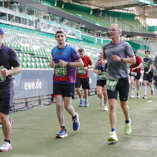 13.09.2026 - 21. swb-Marathon Bremen Michael Burmester http://msf.ph/oto/10473748 13.09.2026 13:15:43 Laufen im Stadion 143, 231, 263, 266, 300, 414, 598, 612, 653, 956, 1008, 1047, 1185, 1312, 1465, 1539, 1818, 1819, 1874, 2013, 2218, 2235, 2314, 2351, 2359, 2363, 2385, 2386, 2466, 2468, 2484, 2494, 2579, 2664, 2667, 2678, 2690, 2691, 2698, 2737, 2760, 2778, 2783, 2799, 2838, 2846, 2859, 2861, 2865, 2874, 2958, 2974, 2978, 3001, 3075, 3133, 3157, 3165, 3185, 3237, 3265, 3331, 3355, 3382, 3387, 3486, 3512, 3670, 3680, 3829, 4034, 4080, 4306, 703 meine-sportfotos.de